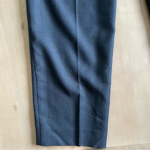 Burberry Women’s Wool Tailored Trousers – Style 3888990 – Made in Italy - Picture 8 of 14